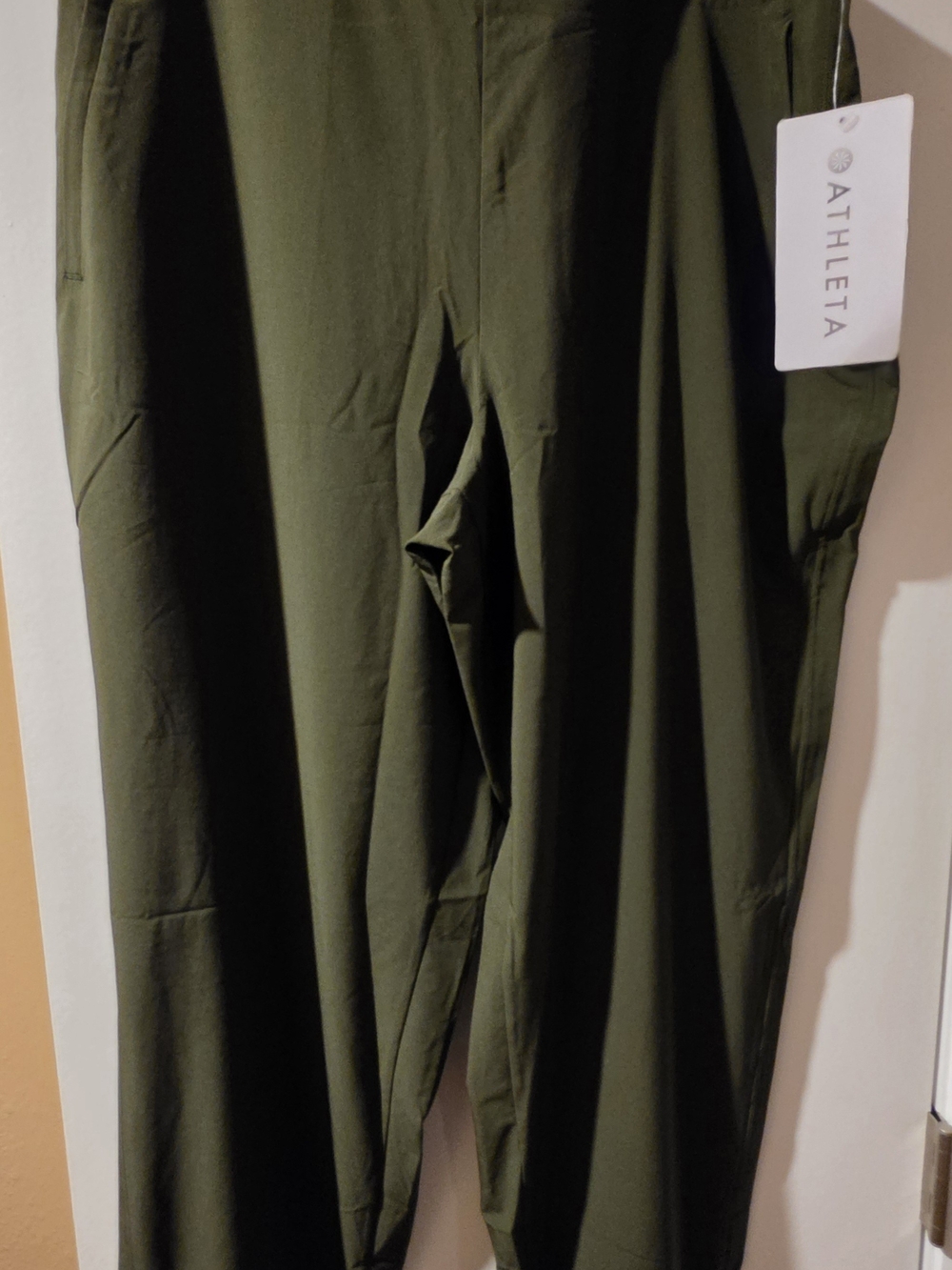 NWT Athleta Brooklyn Heights Jogger Olive Green Size 16 Tall Stretch 533443